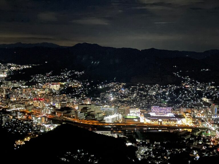 LINE ALBUM 20241220 241225 18 2 768x576