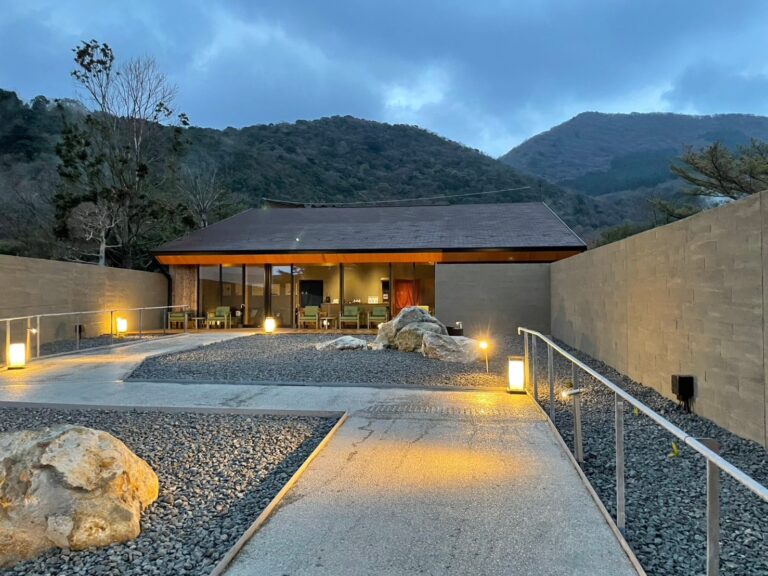 LINE ALBUM 20241221 241225 59 768x576