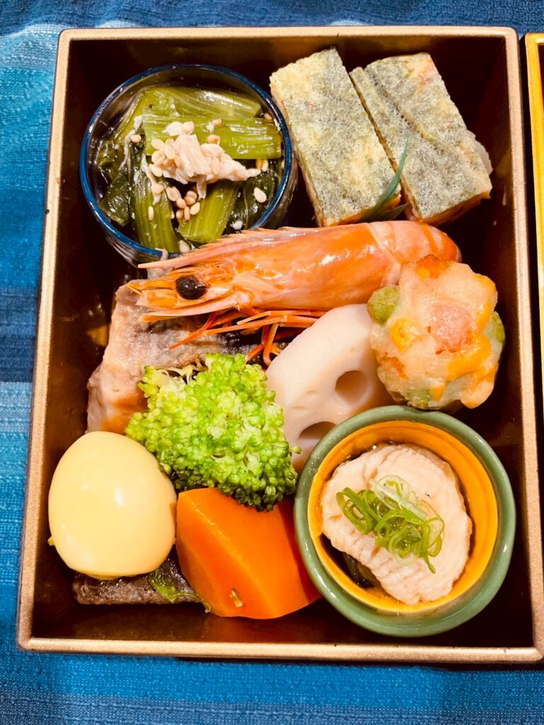 おとなの遊山箱